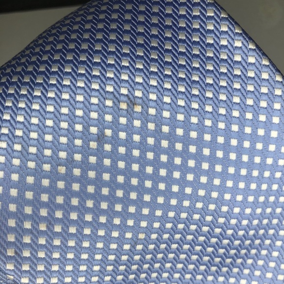 Tie - Picture 5 of 5